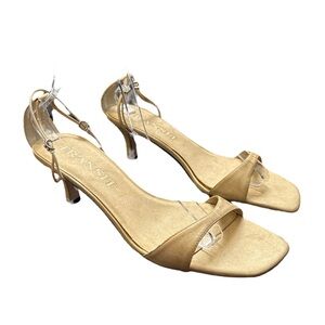 NY Transit Women's Tan Square Toe Kitten Heeled Sandals Size 10